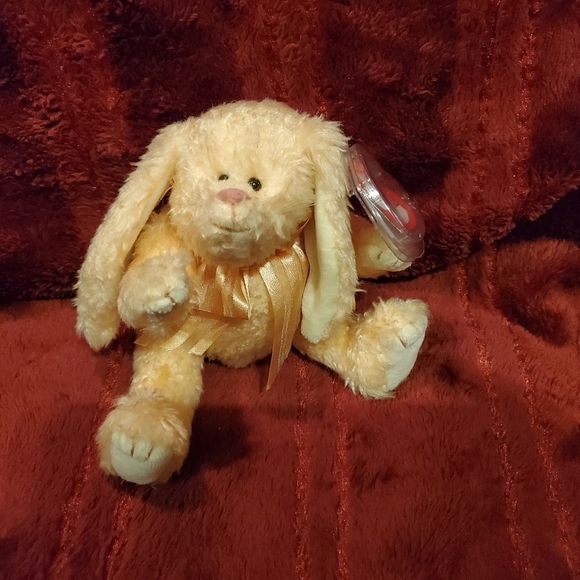 𝅺TY Attic Treasures - Camelia   7th Generation - Picture 1 of 4
